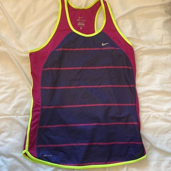 Nike Dri-Fit‎ tank size medium (C7) - Picture 1 of 5